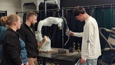 Robot kooperacyjny (cobot)